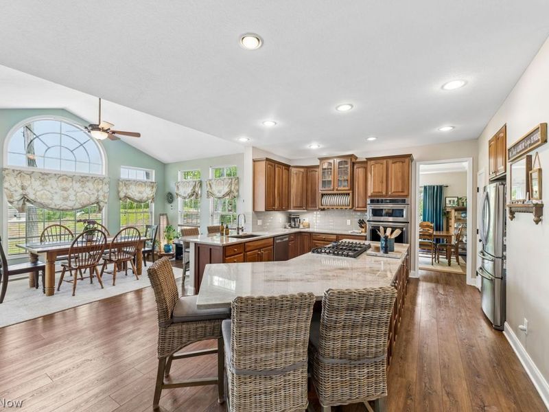 4645 Remmington Avenue , Copley, OH 44321 Photo 3