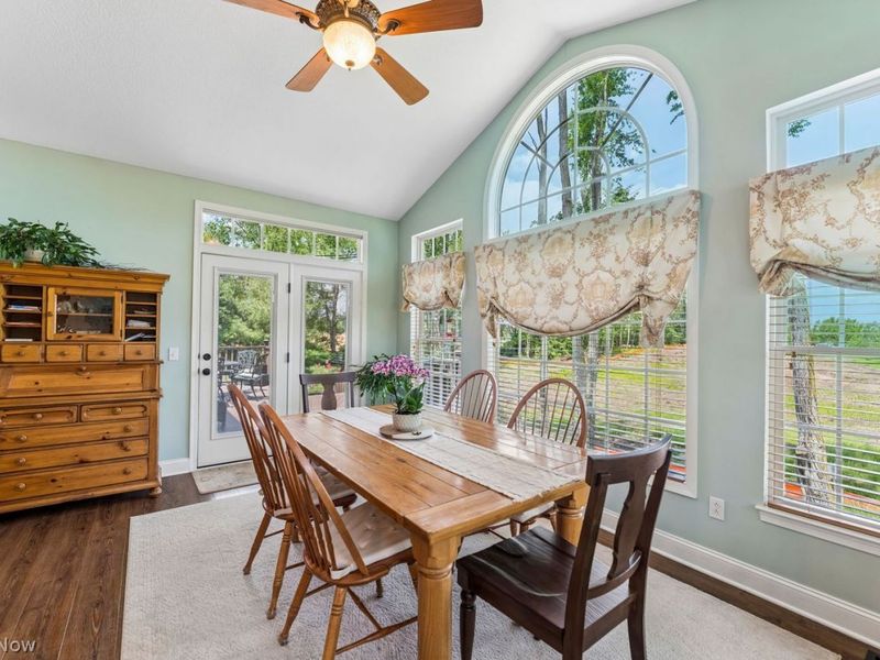 4645 Remmington Avenue , Copley, OH 44321 Photo 9