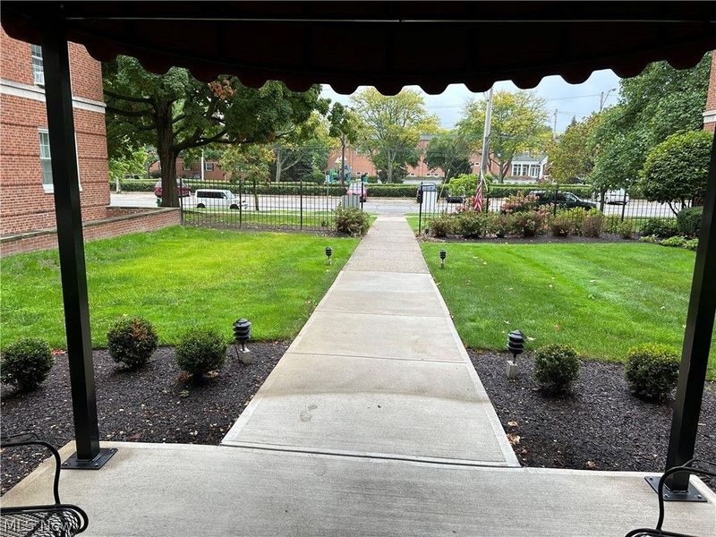 19101 Van Aken Boulevard , Unit 127, Shaker Heights, OH 44122 Photo 3
