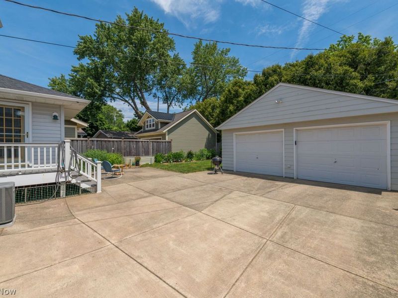 2167 Niagara Drive , Lakewood, OH 44107 Photo 44