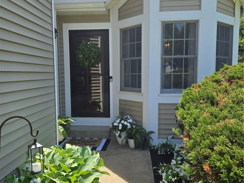 14736 Shannon Court , Burton, OH 44021 Photo 3