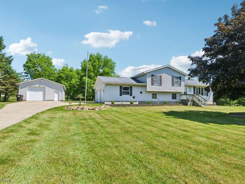 5089 State Rte 303, Ravenna, OH 44266 Photo 1