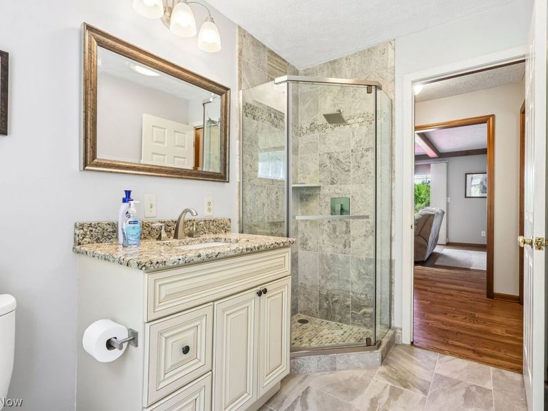 13586 Fox Hills Drive , Novelty, OH 44072 Photo 22