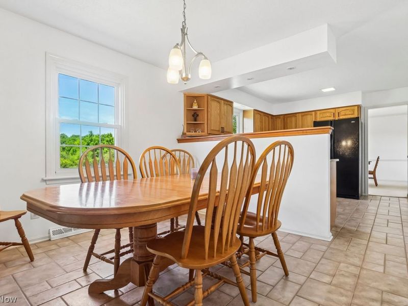 13586 Fox Hills Drive , Novelty, OH 44072 Photo 9