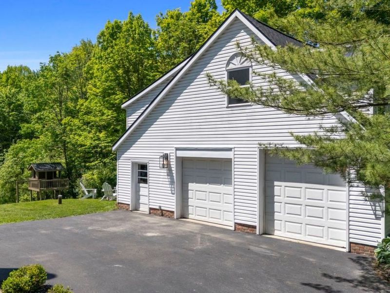7399 Pettibone Road, Chagrin Falls, OH 44023 Photo 41