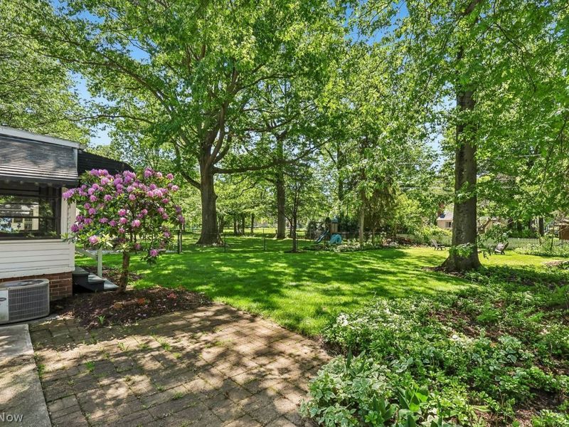 5172 Lynd Avenue , Lyndhurst, OH 44124 Photo 41