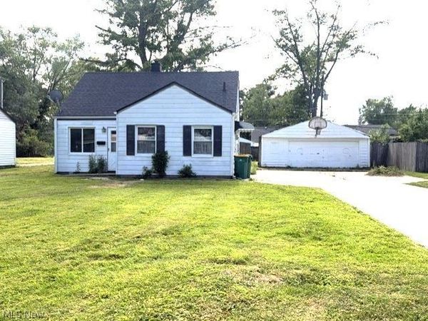 4982 Marigold Rd , Mentor, OH 44060