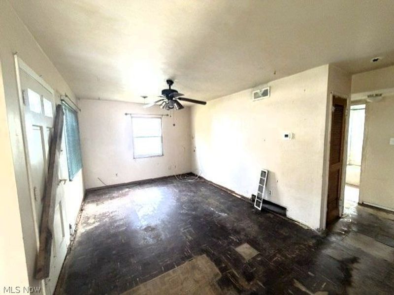 4982 Marigold Rd , Mentor, OH 44060 Photo 2