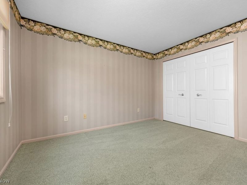 2039 Waters Edge Drive , Westlake, OH 44145 Photo 25