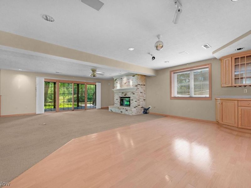 2039 Waters Edge Drive , Westlake, OH 44145 Photo 30