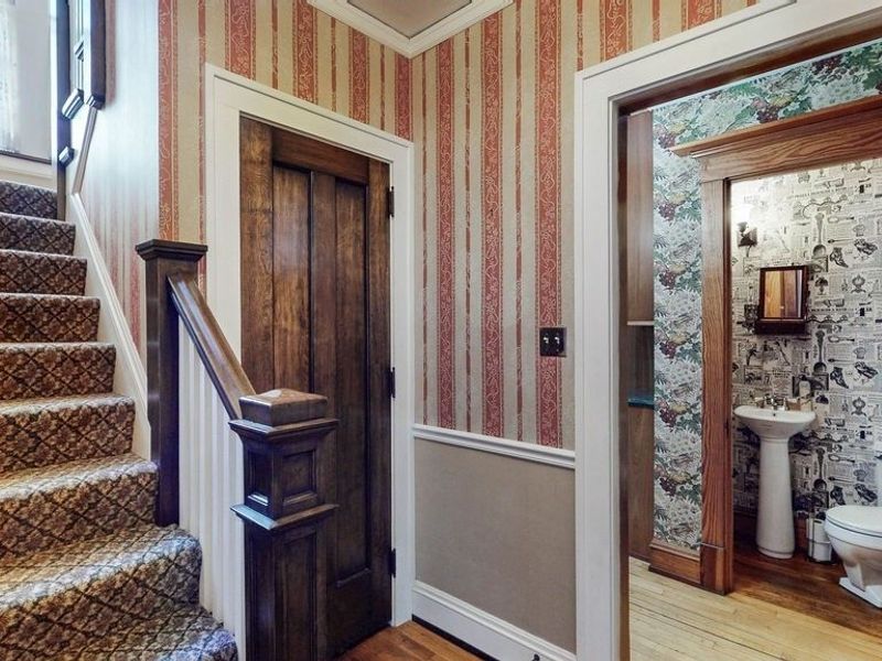 2955 Scarborough Road , Cleveland Heights, OH 44118 Photo 15