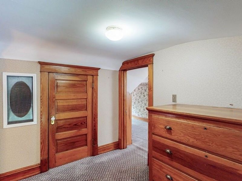 2955 Scarborough Road , Cleveland Heights, OH 44118 Photo 27