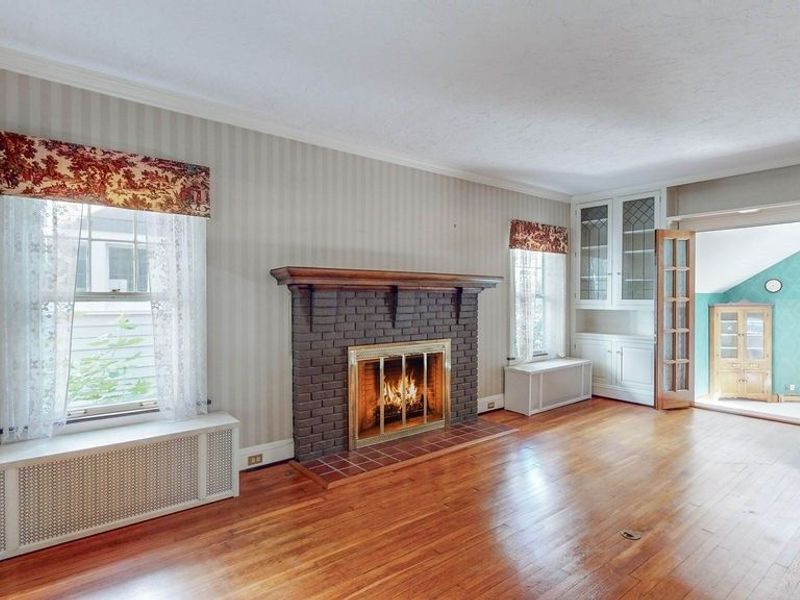 2955 Scarborough Road , Cleveland Heights, OH 44118 Photo 4