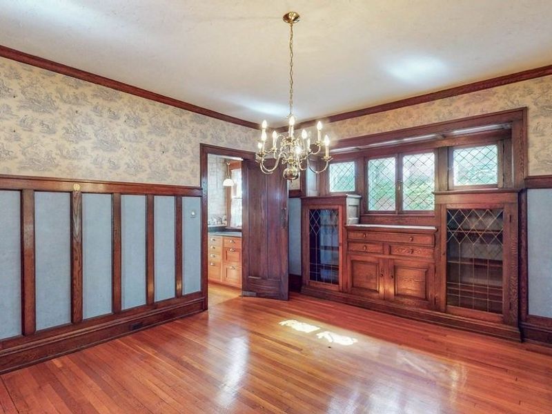 2955 Scarborough Road , Cleveland Heights, OH 44118 Photo 7