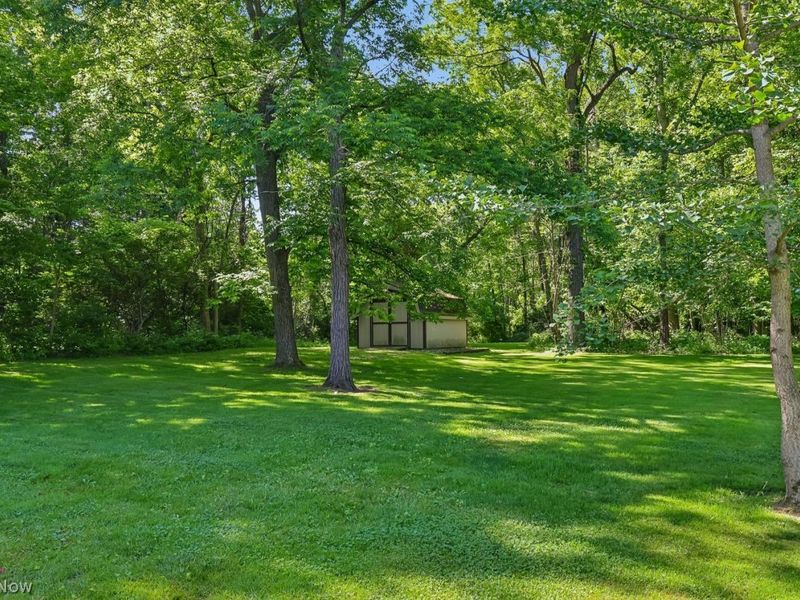 11736 Valley View Road , Sagamore Hills, OH 44067 Photo 17