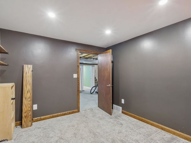 11736 Valley View Road , Sagamore Hills, OH 44067 Photo 41