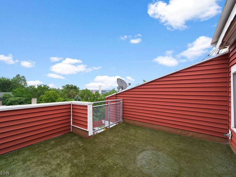 2575 W 9th Street , Cleveland, OH 44113 Photo 30