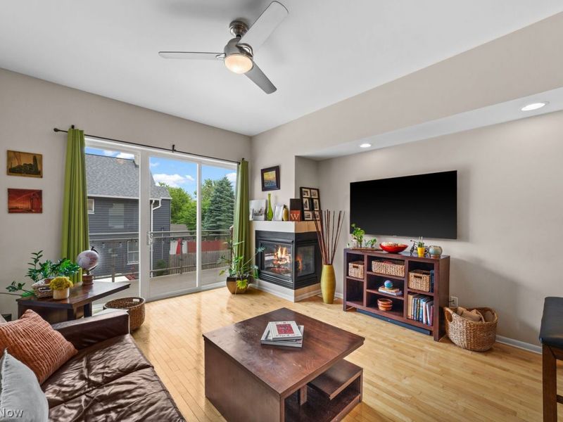 2575 W 9th Street , Cleveland, OH 44113 Photo 6