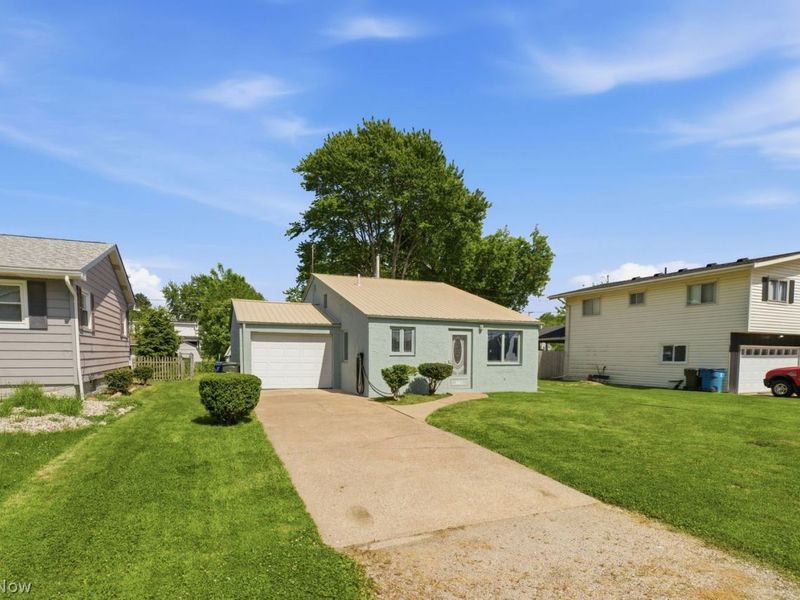 445 Morton Road , Vermilion, OH 44089 Photo 2