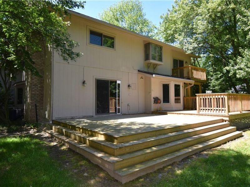 5593 Engleton Lane, Girard, OH 44420 Photo 2