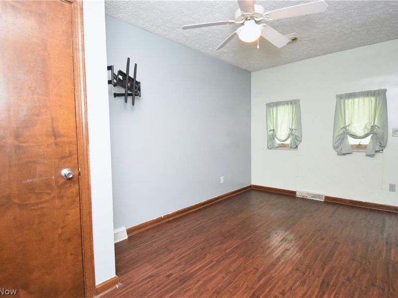 5593 Engleton Lane, Girard, OH 44420 Photo 25