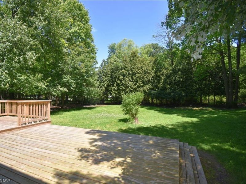 5593 Engleton Lane, Girard, OH 44420 Photo 3