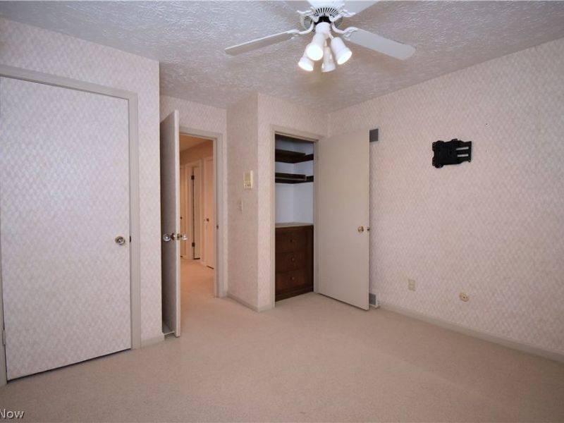 5593 Engleton Lane, Girard, OH 44420 Photo 41