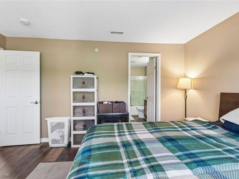 240 Fox Hollow Drive , Unit 312, Mayfield Heights, OH 44124 Photo 15