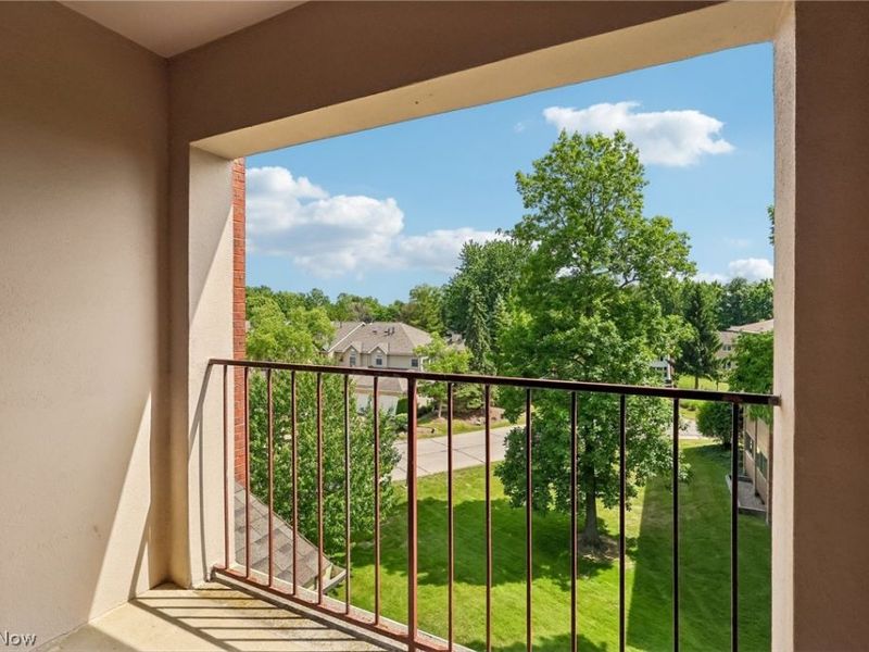 240 Fox Hollow Drive , Unit 312, Mayfield Heights, OH 44124 Photo 22