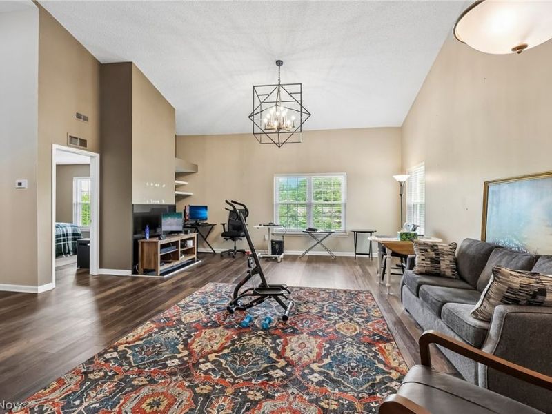 240 Fox Hollow Drive , Unit 312, Mayfield Heights, OH 44124 Photo 3