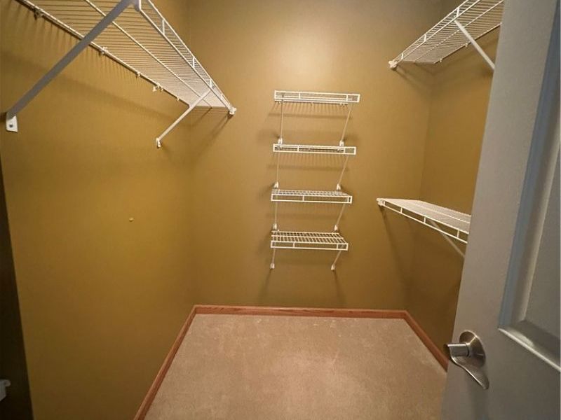 5817 Herons Boulevard, Unit A, Youngstown, OH 44515 Photo 9
