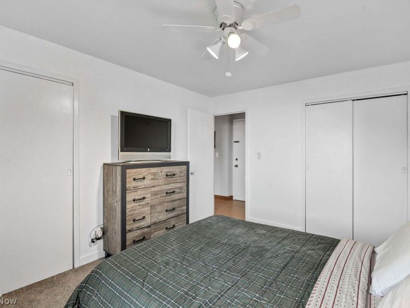 11850 Edgewater Drive , Unit 820, Lakewood, OH 44107 Photo 26