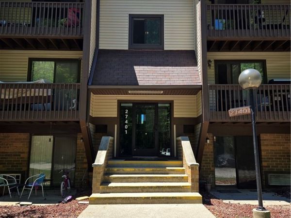 27401 Westown Boulevard , Unit 1502, Westlake, OH 44145