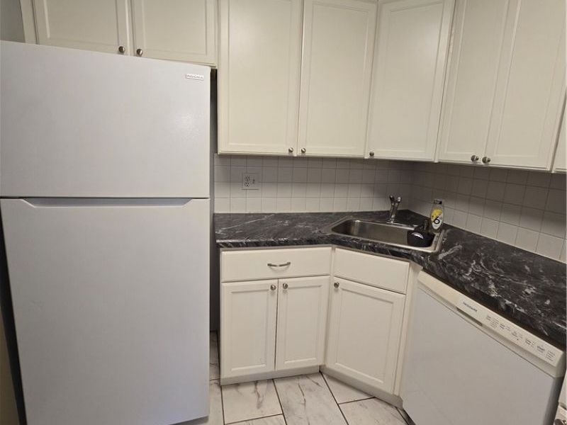 27401 Westown Boulevard , Unit 1502, Westlake, OH 44145 Photo 10