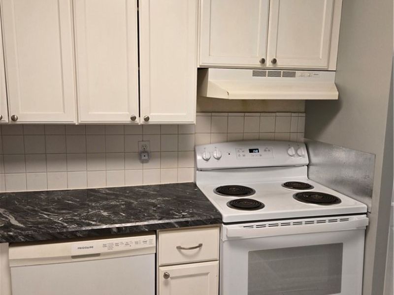 27401 Westown Boulevard , Unit 1502, Westlake, OH 44145 Photo 9