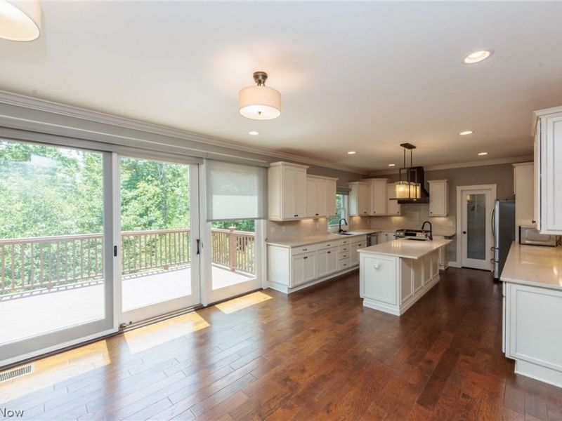 2 Creek Ridge , Rocky River, OH 44116 Photo 11