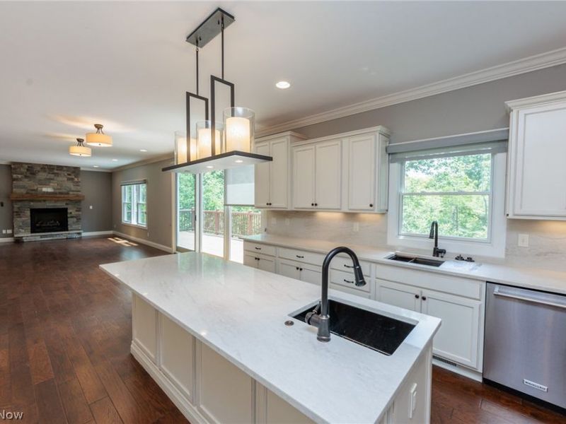 2 Creek Ridge , Rocky River, OH 44116 Photo 16