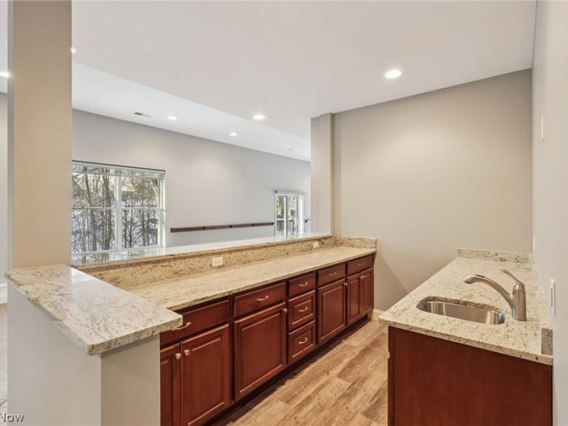 2 Creek Ridge , Rocky River, OH 44116 Photo 38