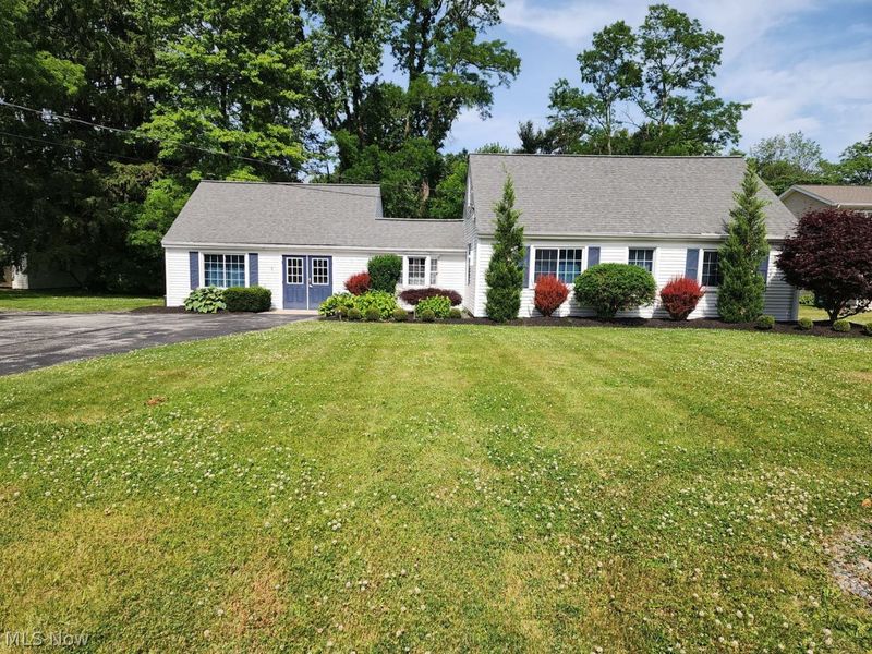 9165 Chillicothe Road , Kirtland, OH 44094 Photo 2