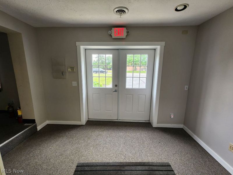 9165 Chillicothe Road , Kirtland, OH 44094 Photo 4