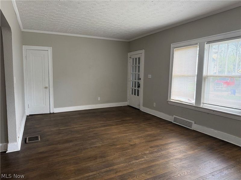 16005-16007 Nelamere Road , East Cleveland, OH 44112 Photo 2