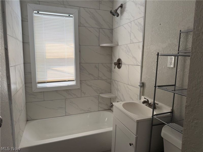16005-16007 Nelamere Road , East Cleveland, OH 44112 Photo 28