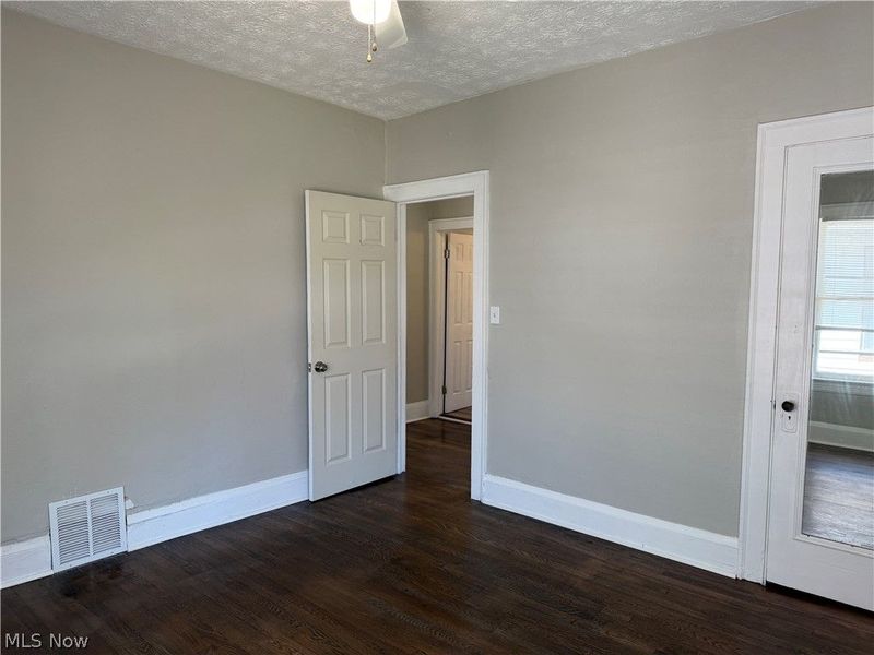 16005-16007 Nelamere Road , East Cleveland, OH 44112 Photo 9