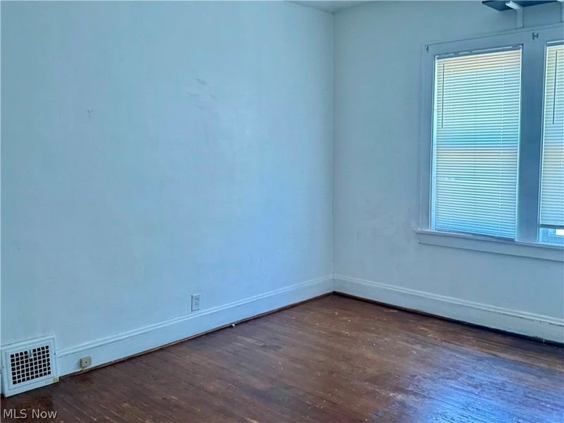 15709 Halliday Avenue , Cleveland, OH 44110 Photo 15