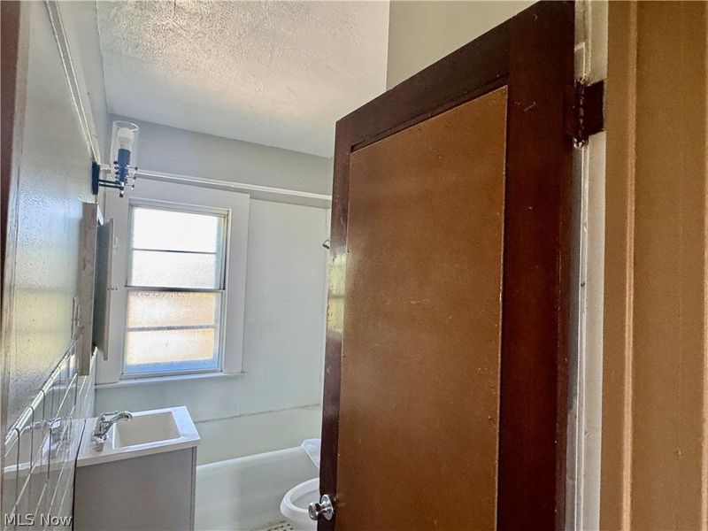 15709 Halliday Avenue , Cleveland, OH 44110 Photo 21