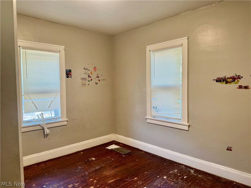 15709 Halliday Avenue , Cleveland, OH 44110 Photo 8