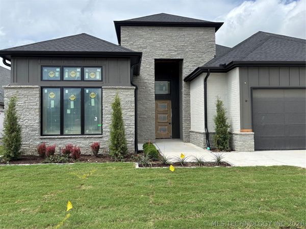 4125 W 113th Place , Jenks, OK 74037