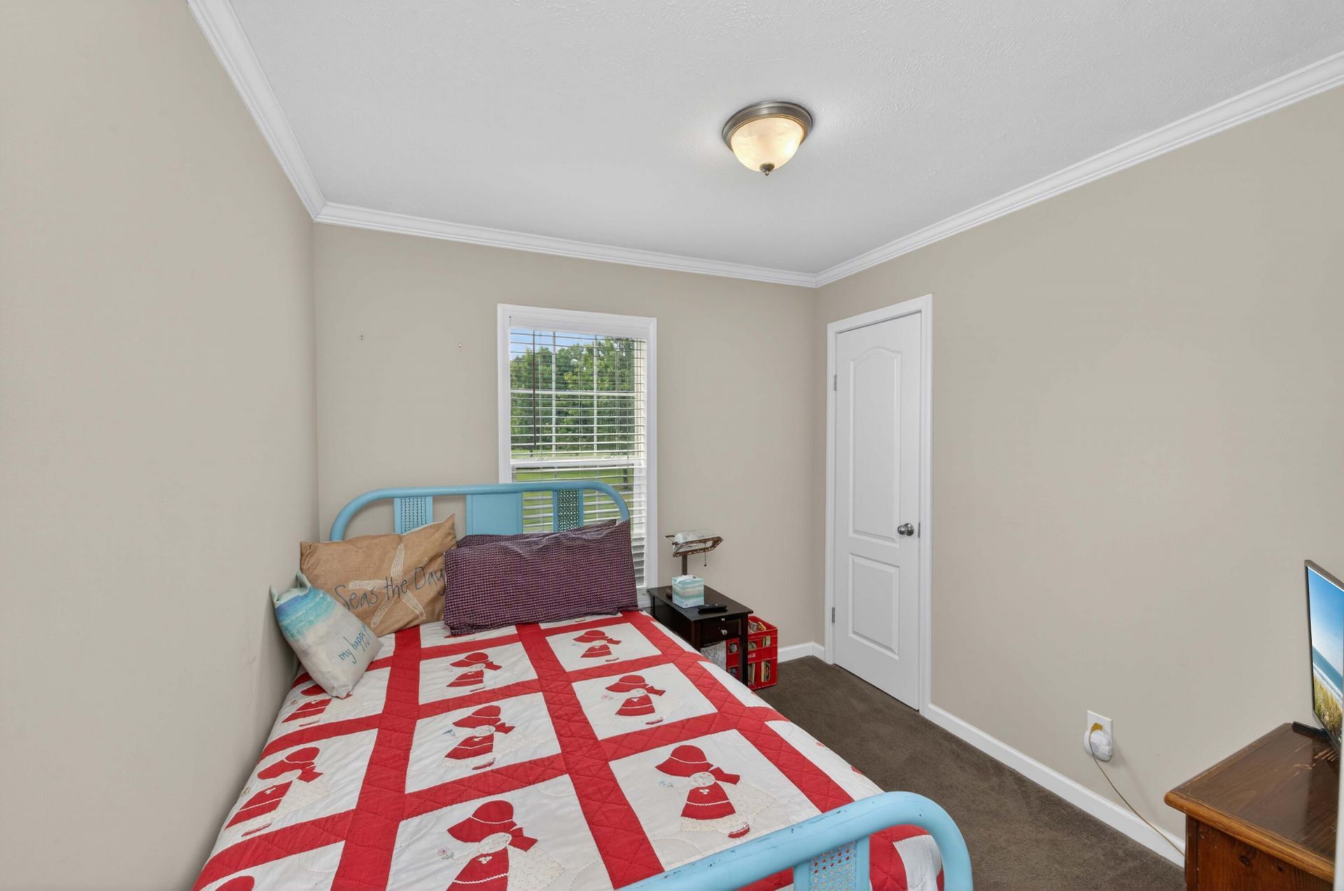 170 Radio Road Photo 30