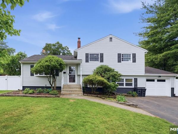 92 Blanch Avenue, CLOSTER, NJ 07624