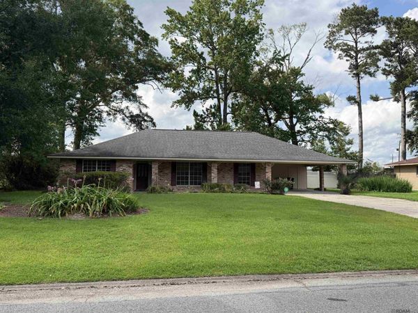 11735 Archery Dr, Baton Rouge, LA 70815